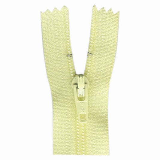 General Purpose Lightweight Close End Zipper 55cm (22″) - Soft Yellow