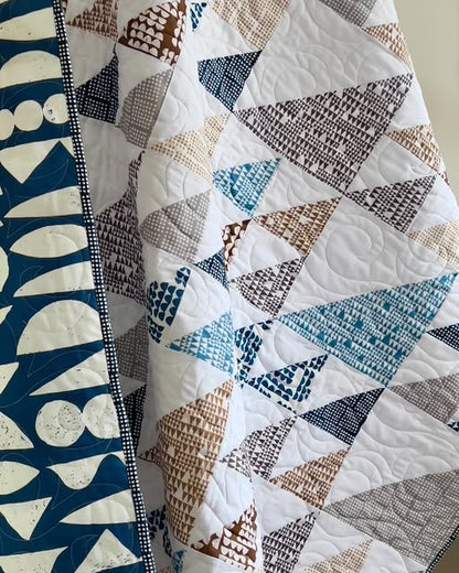 Upwards - Blue - Imprint - GOTS Organic Cotton