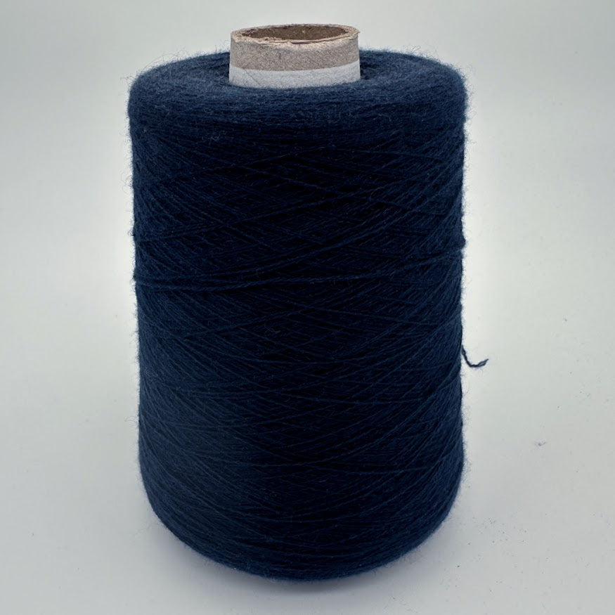 100% Cashmere Yarn - Deadstock Yarn - Made in Italy -  Dark Navy - Fine Lace Weight  - 100g