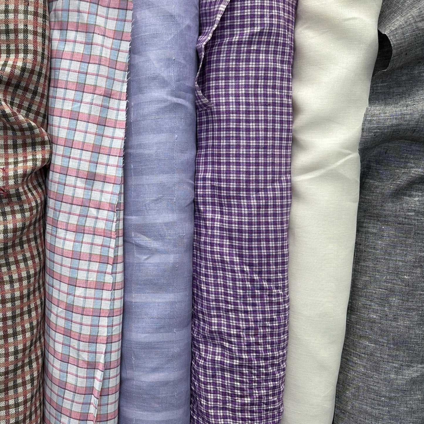 Yarn Dyed European Linen Plaid - Pink, Blue & White Check - 62"