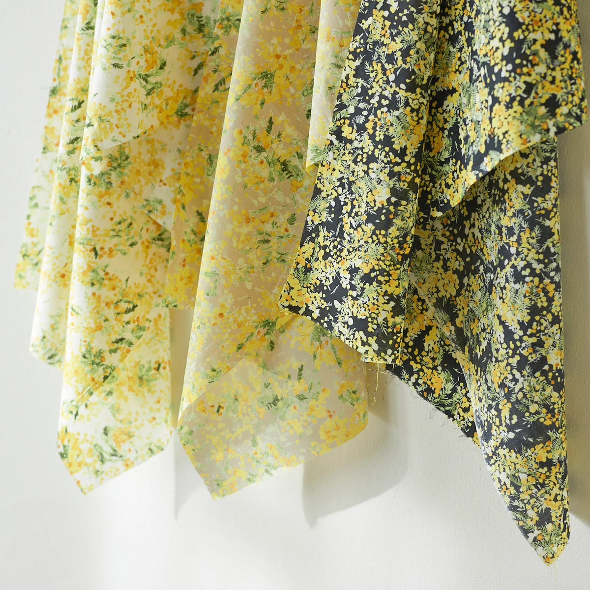 Fbri 4 Riverside Kokka - Mimosa - 32A - Cotton Lawn Fabric – Riverside Fabrics