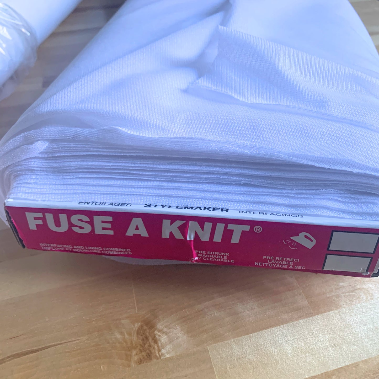 Stylemaker : Fuse A Knit Interfacing Fusible Interfacing - White - 29" wide - 1/2 yard