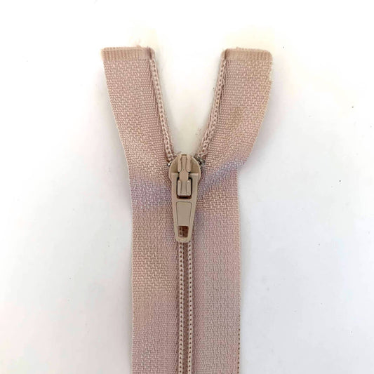 Lightweight Open Ended Separating Zipper 60cm (24″) No. 3 - Light Beige
