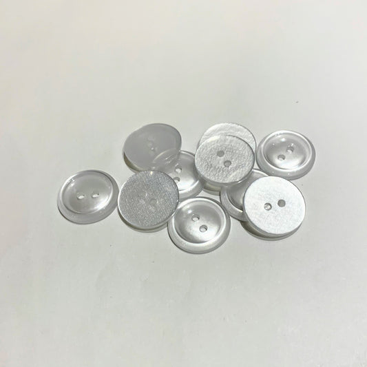 White Pearl Buttons 2-Hole - 19mm (3⁄4″) - Set of 5 Buttons