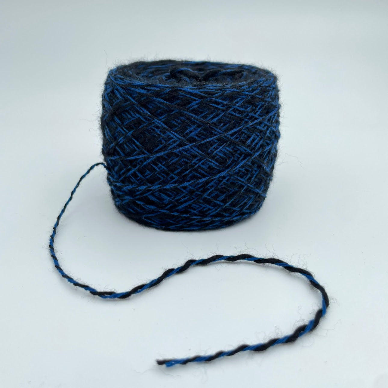 100% Cashmere Yarn - Deadstock Yarn - Made in Italy - Black and Blue Tweed - DK Weight  - 100g