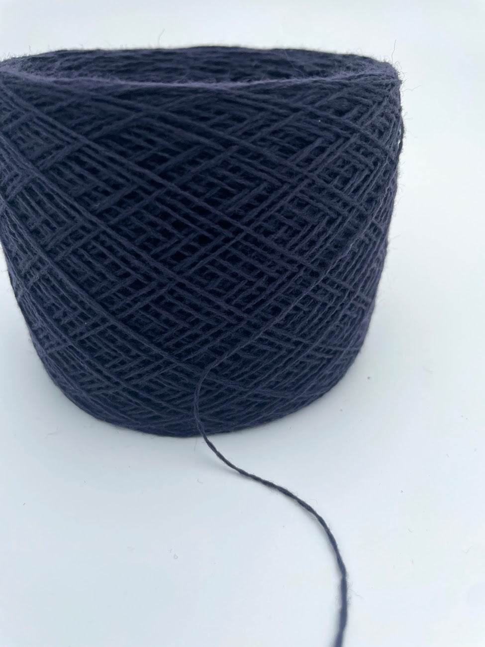 100% Cashmere Yarn - Deadstock Yarn - Made in Italy -  Navy - Lace Weight  - 100g