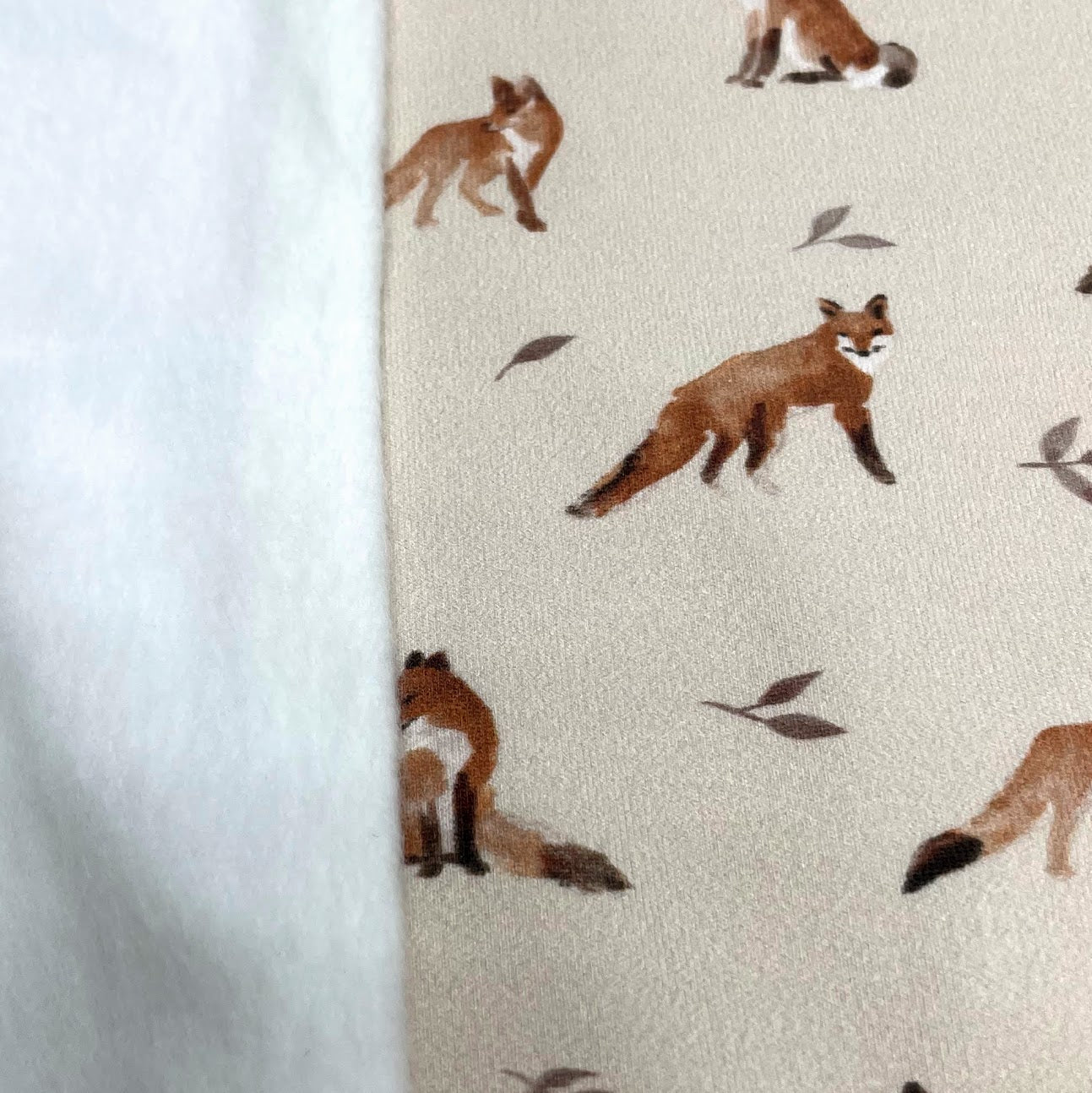 Foxes - Cotton Sweater Fleece - Knit