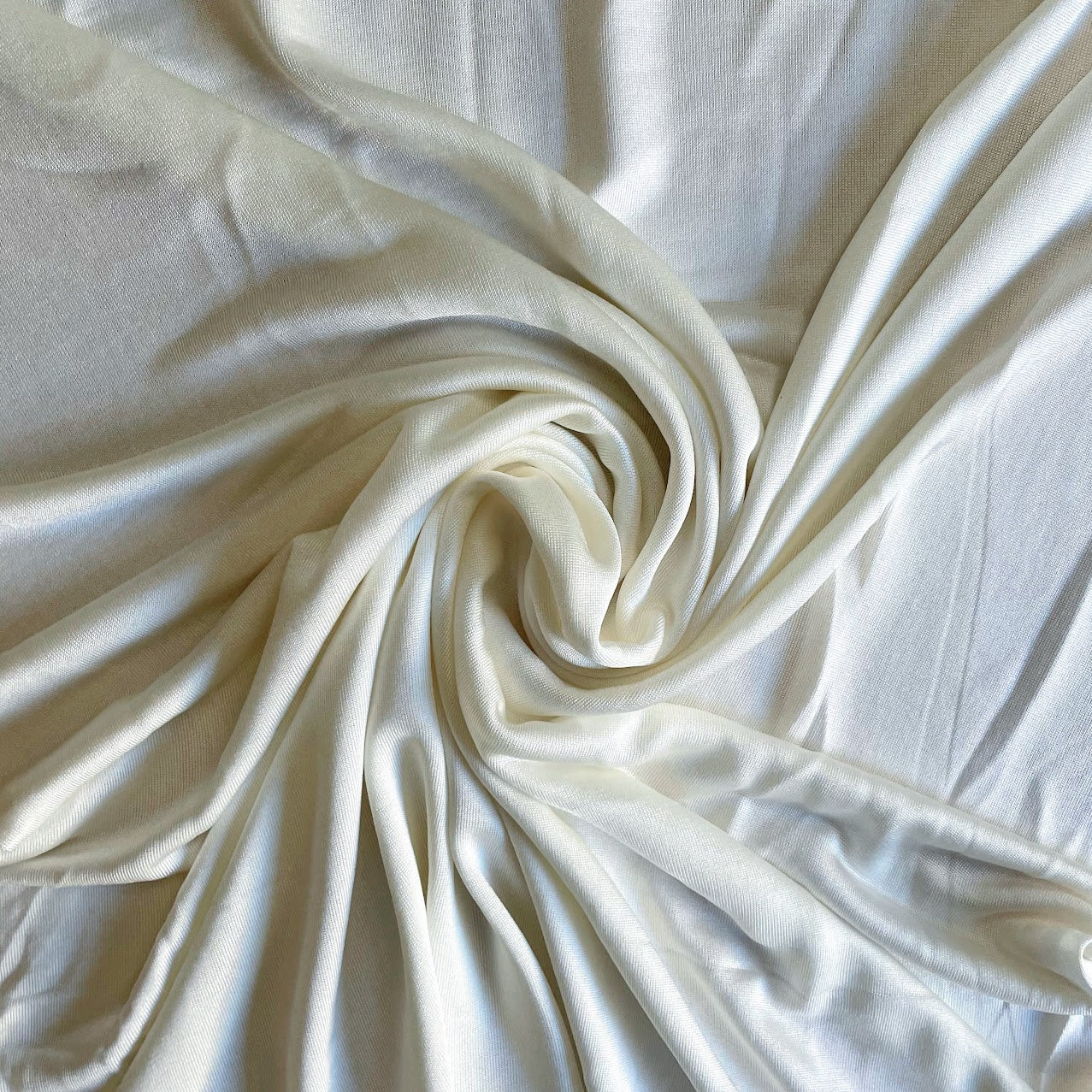 Silk Jersey Knit Fabric 23mm Natural White 100 Silk 44