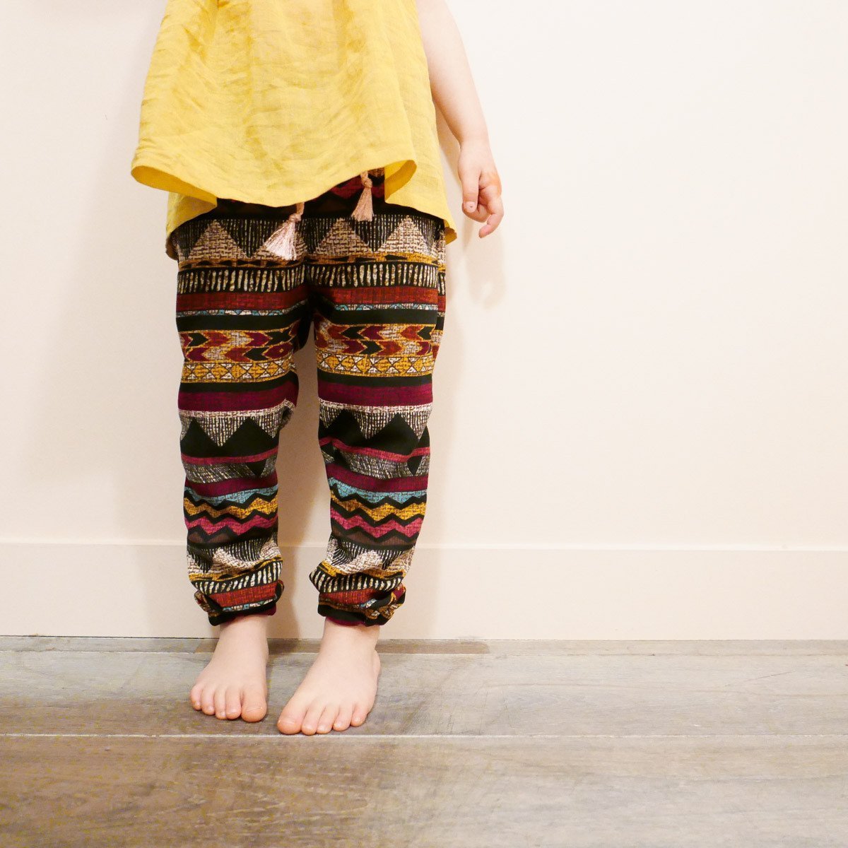 Ikatee - DAKAR pants or shortpants - Age 3 - 12 Years - Paper Sewing Pattern